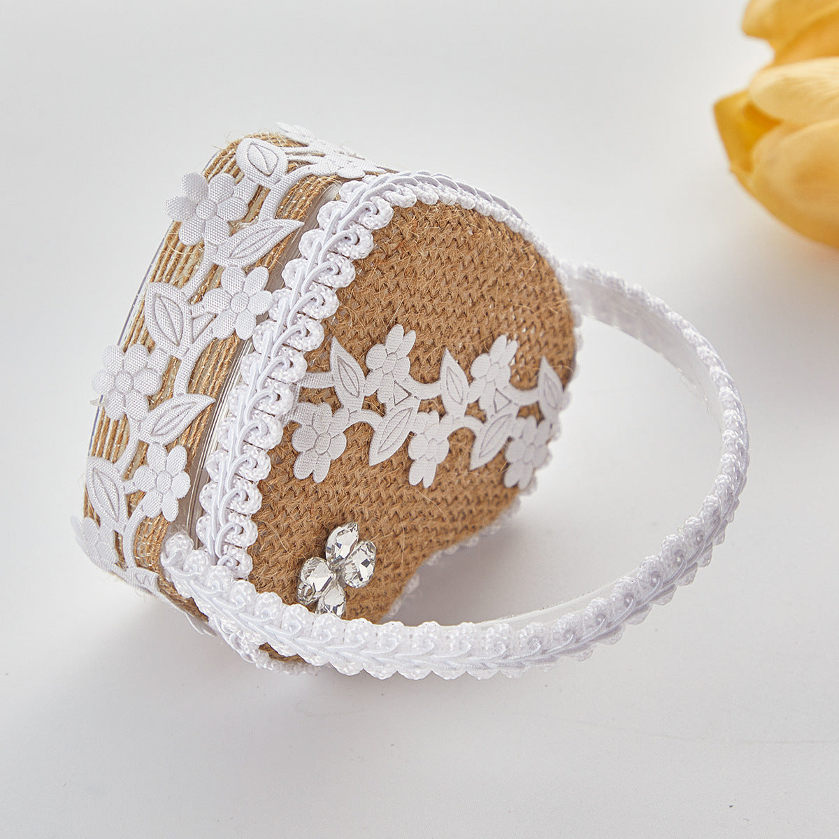 Handheld Burlap Heart-Shaped Ring Box – Western-Style Wedding Ring Pillow for Flower Girls / Valentine's Day Proposal Ring Box