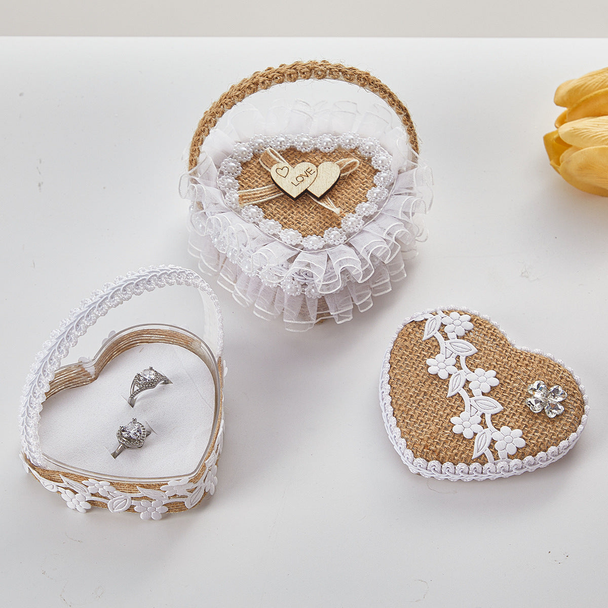 Handheld Burlap Heart-Shaped Ring Box – Western-Style Wedding Ring Pillow for Flower Girls / Valentine's Day Proposal Ring Box