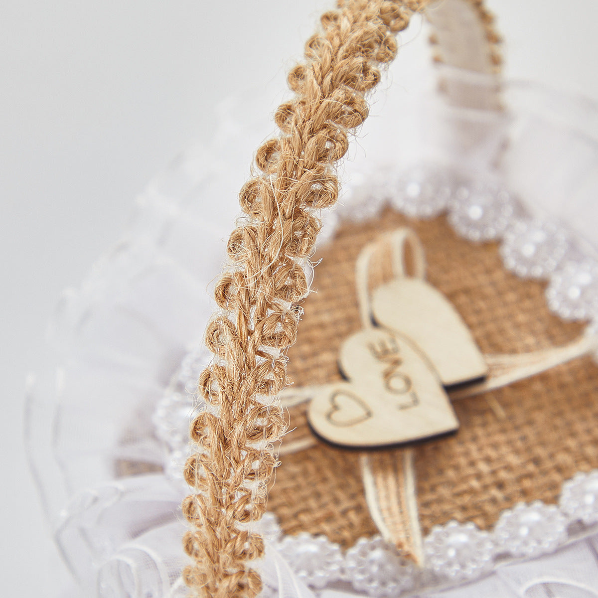 Handheld Burlap Heart-Shaped Ring Box – Western-Style Wedding Ring Pillow for Flower Girls / Valentine's Day Proposal Ring Box