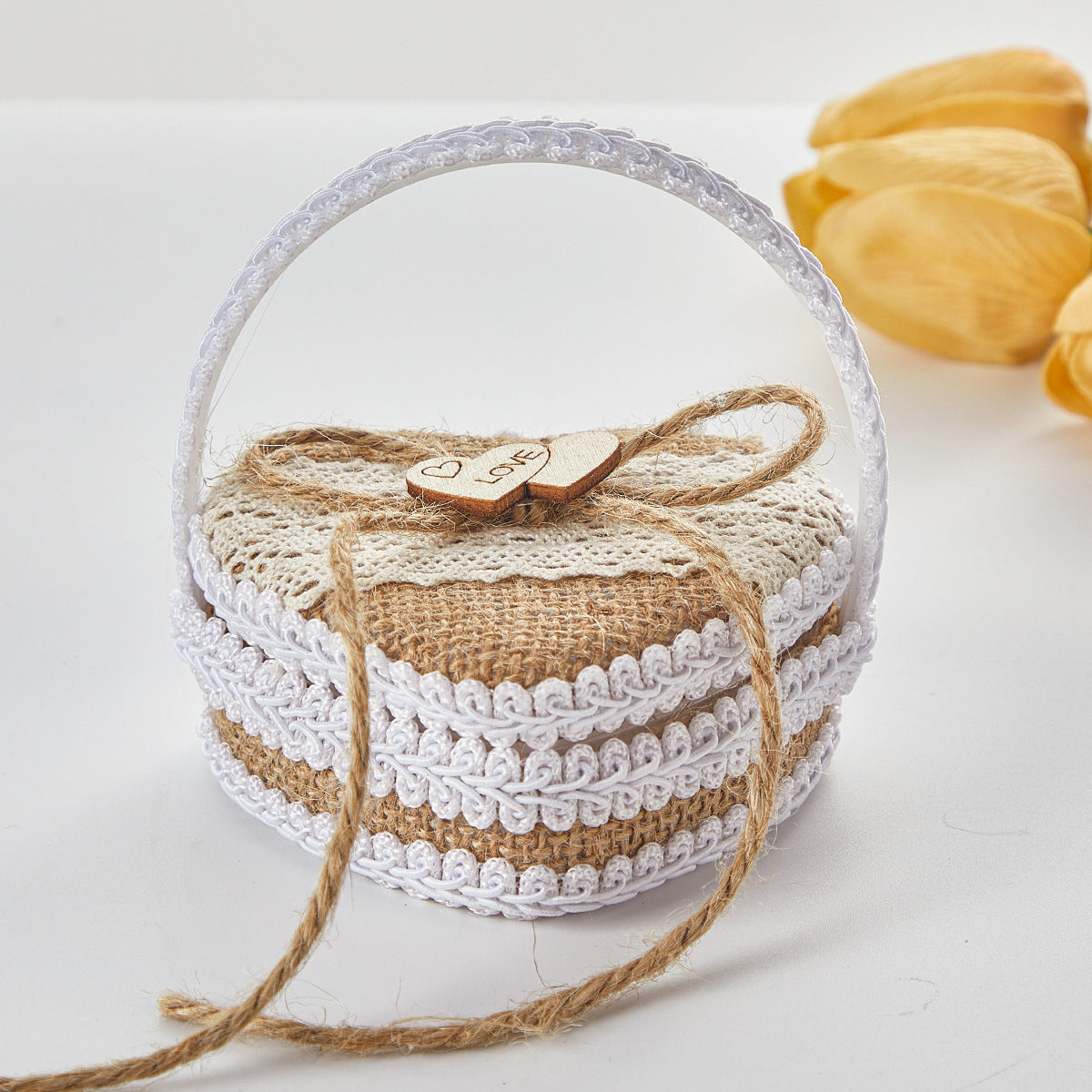 Handheld Burlap Heart-Shaped Ring Box – Western-Style Wedding Ring Pillow for Flower Girls / Valentine's Day Proposal Ring Box