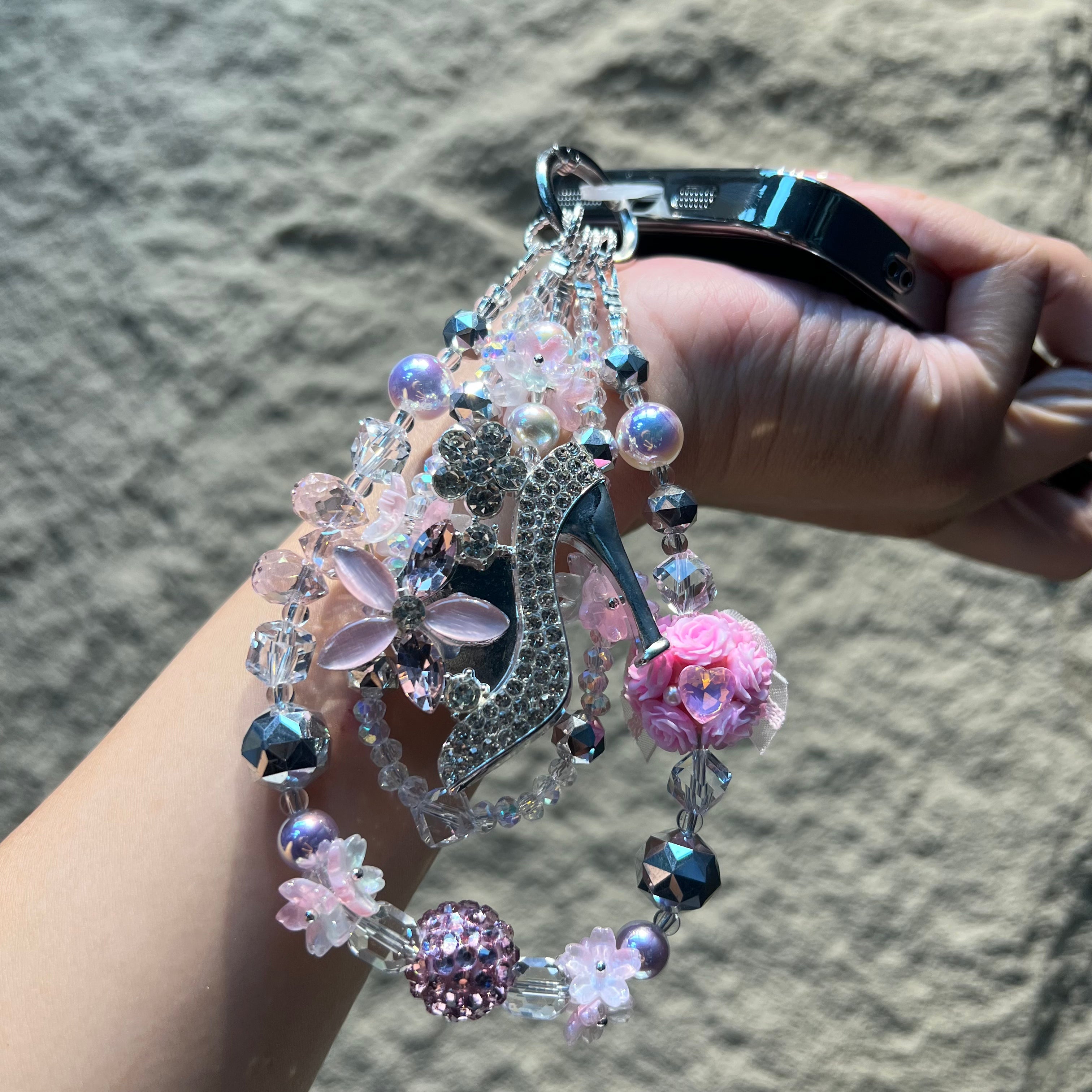 Rhinestone High‑Heel Multi‑Layer Beaded Phone Charm, Handmade Y2K Floral Crystal Bead Keychain, Cute Bag Pendant Ornament, Coquette Aesthetic Accessories for Girls