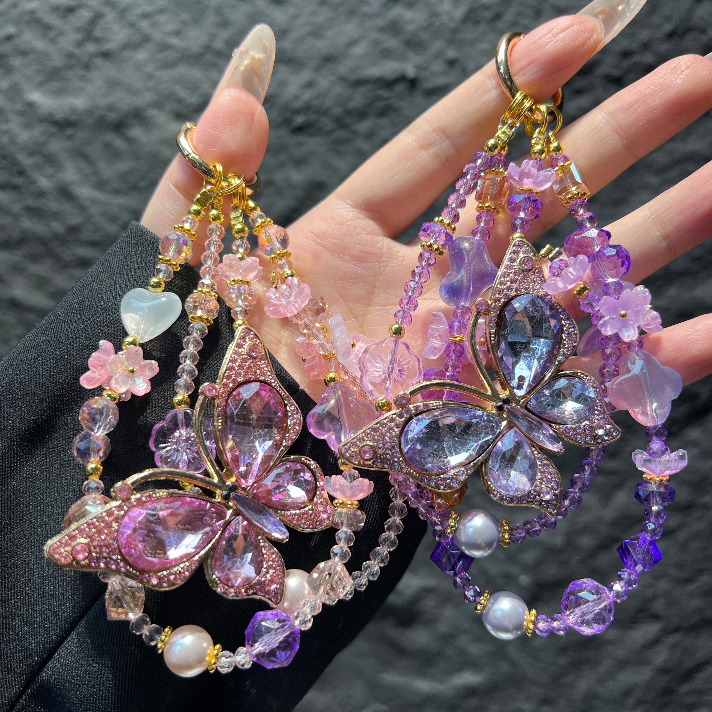 Butterfly Crystal Beaded Phone Charm, Multi‑use Handmade Rhinestone Pendant, Detachable Bag Charm, Keychain Accessory, Aesthetic Gift for Teen Girls, Women & Best Friends