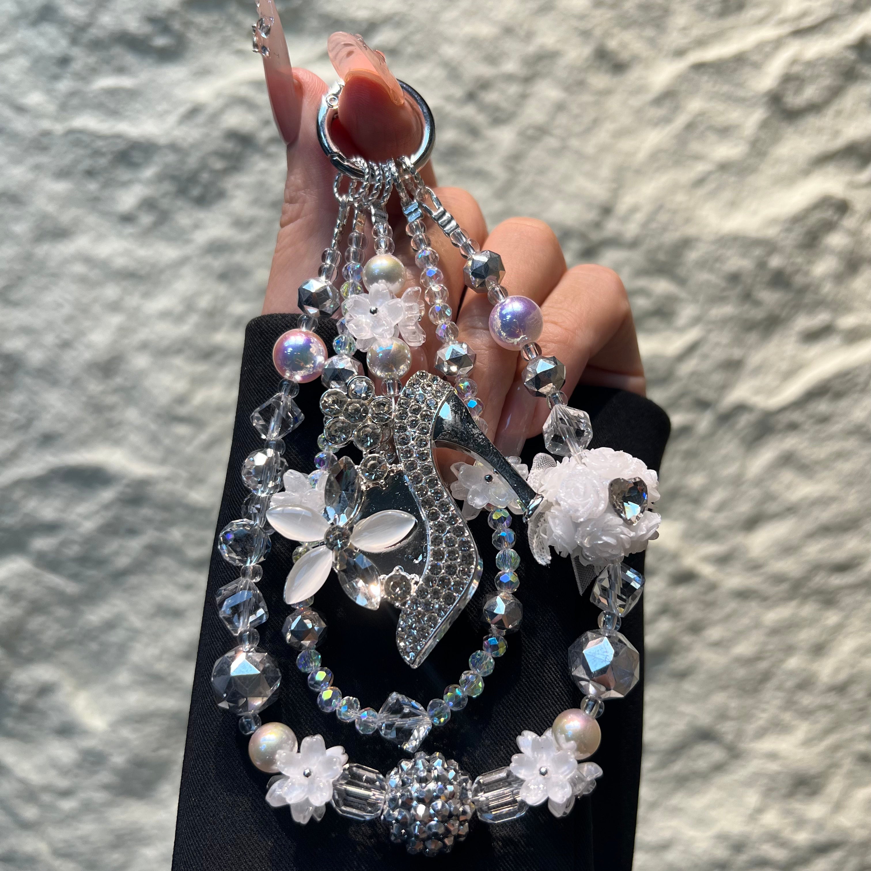 Rhinestone High‑Heel Multi‑Layer Beaded Phone Charm, Handmade Y2K Floral Crystal Bead Keychain, Cute Bag Pendant Ornament, Coquette Aesthetic Accessories for Girls