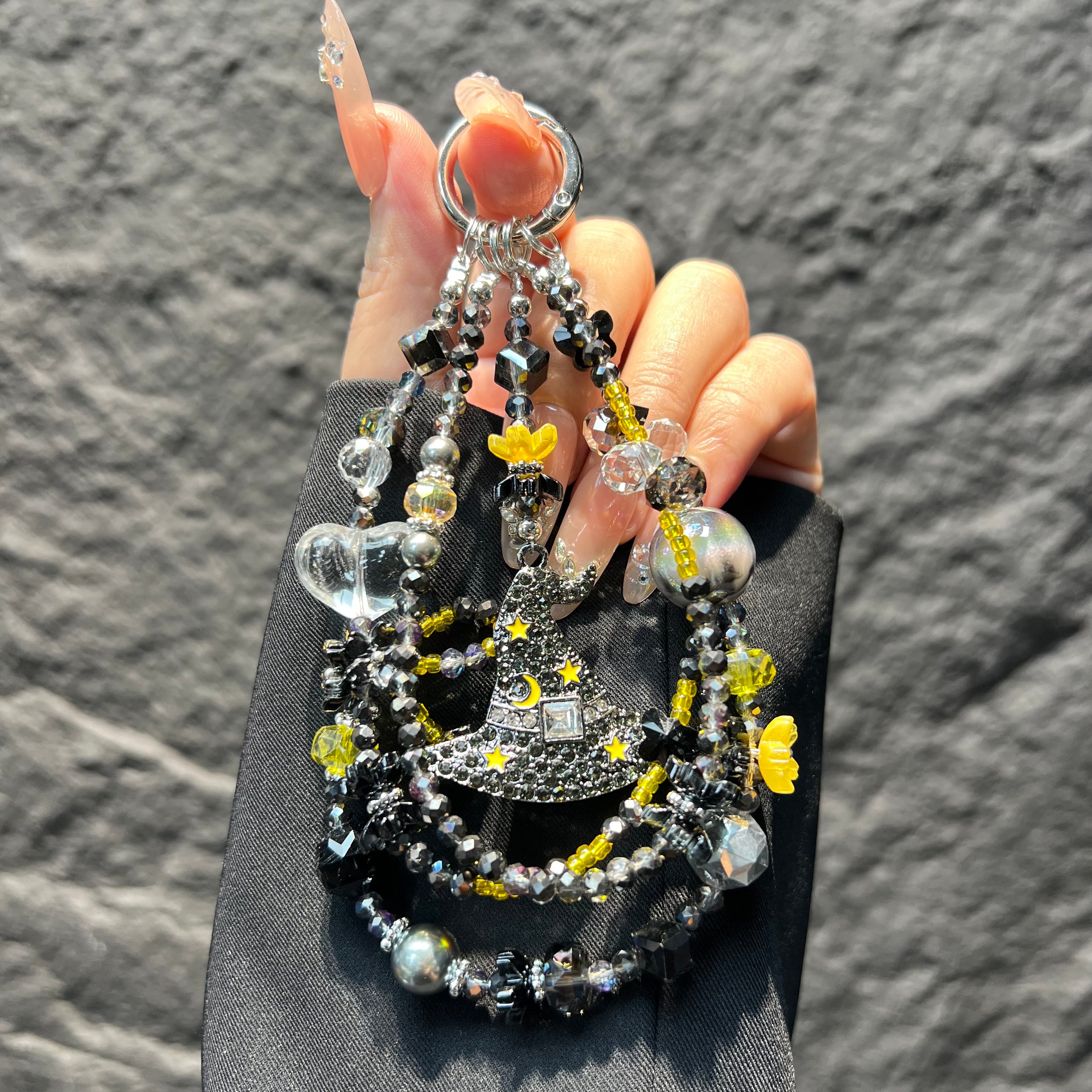 Handmade Layered Beaded Phone Case Charm, Rhinestone Witch Black Cat Pendant Gothic Spooky‑Season Halloween Bag Keychain Gift For Women